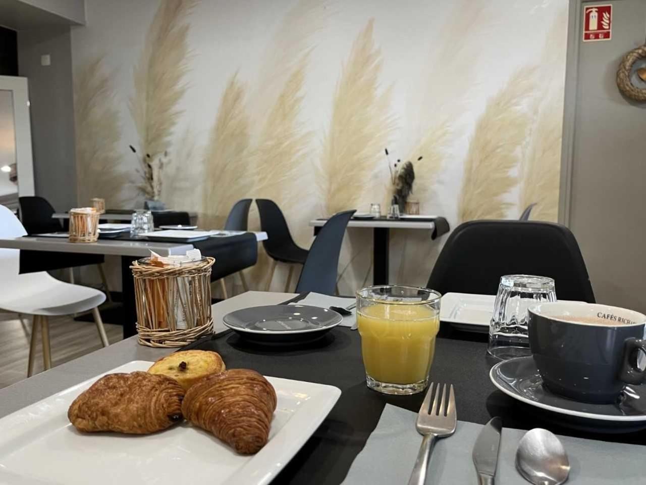 Hotel Best Western La Mare O Poissons Ouistreham Exteriér fotografie